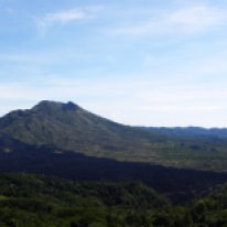 Sunrise-Trekking auf den Vulkan Batur